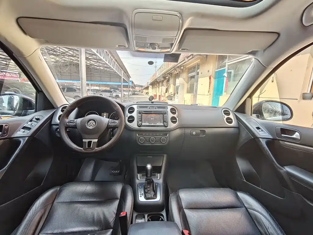 Volkswagen Tiguan — миниатюра 7