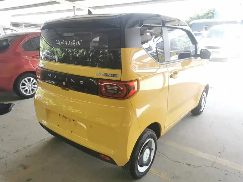 Wuling MINIEV — миниатюра 7