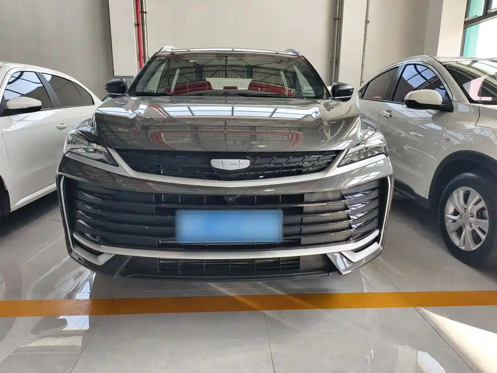 Geely Binyue — миниатюра 8