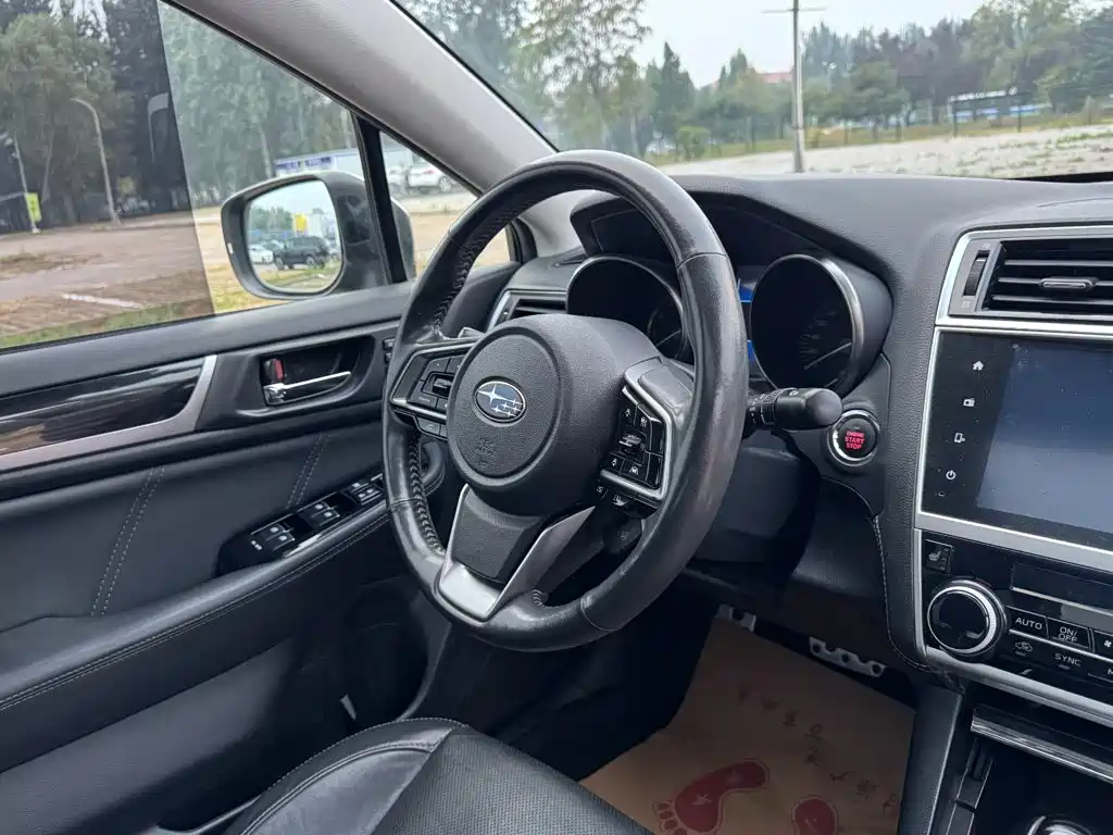 Subaru Legacy — миниатюра 18