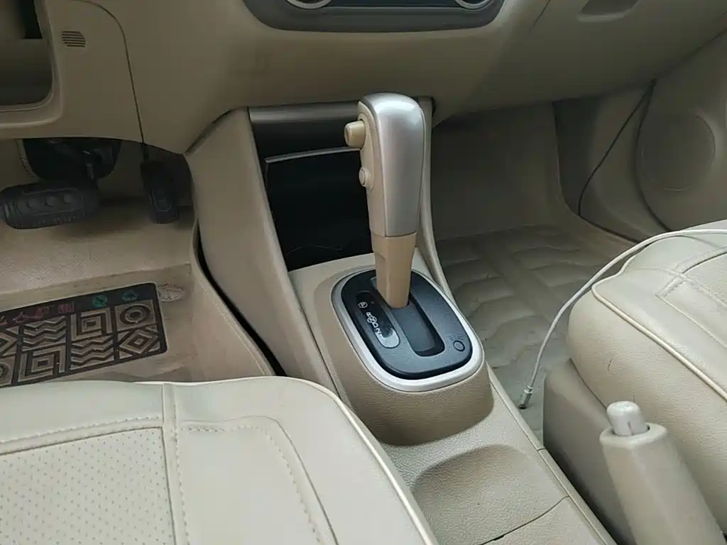 Nissan Sylphy — миниатюра 14