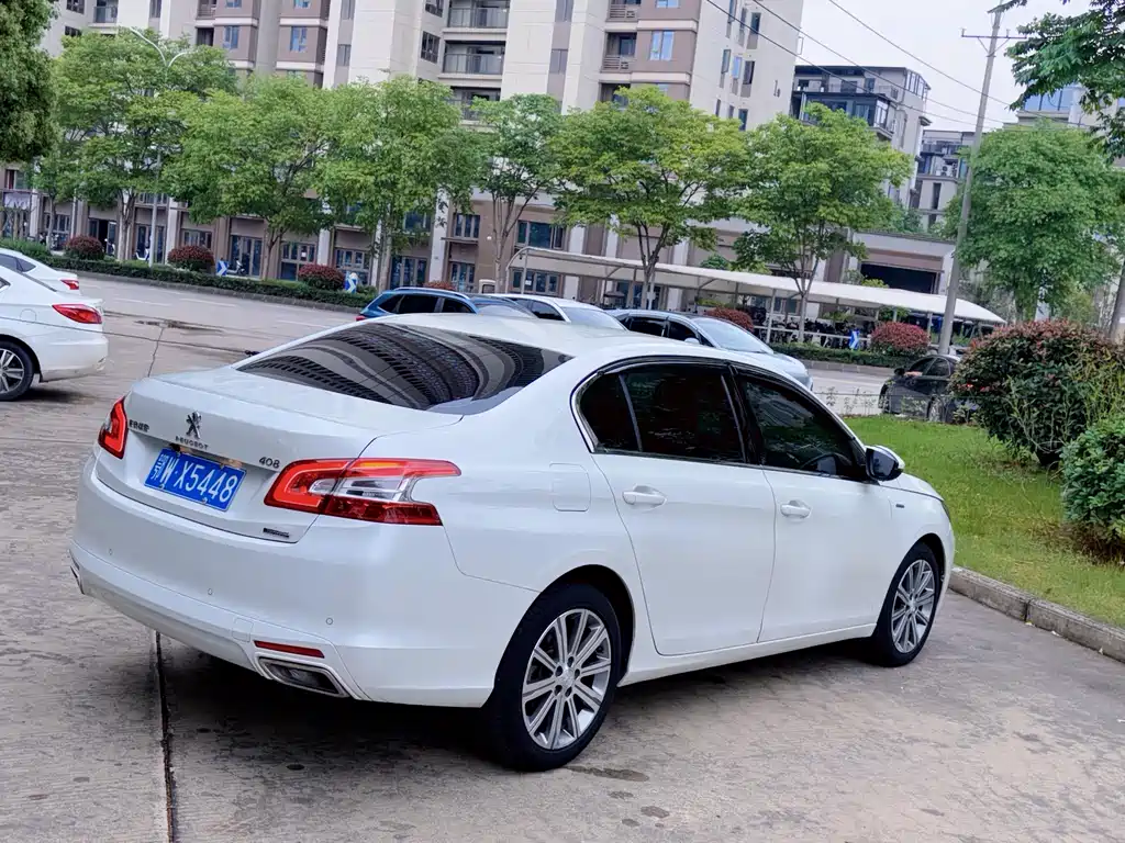 Peugeot 408 2018 350THP AT Luxury