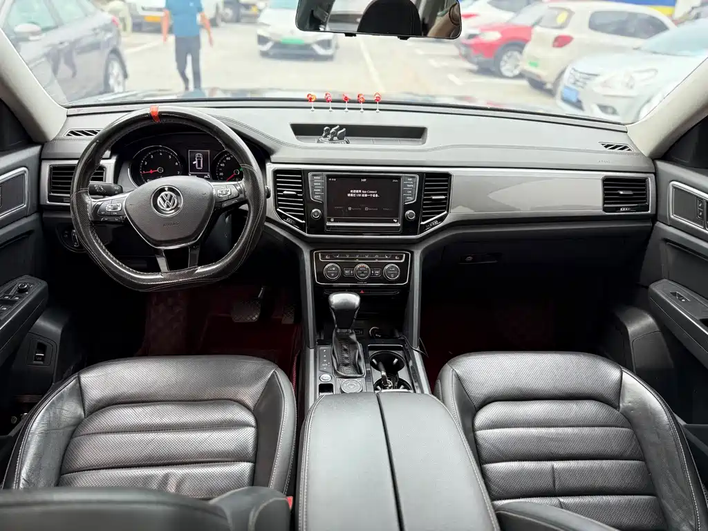 Volkswagen Teramont — миниатюра 8