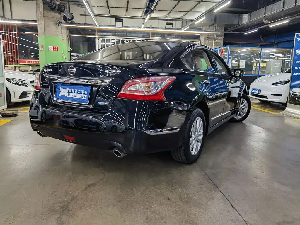 Nissan Teana — миниатюра 4