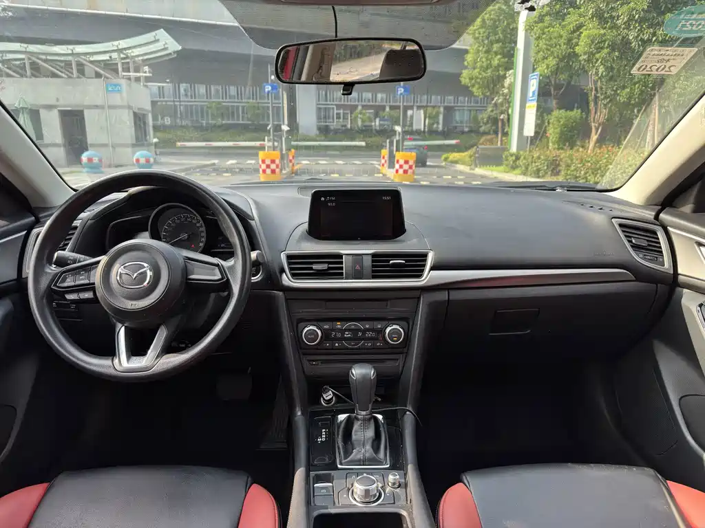Mazda 3 Axela — миниатюра 12