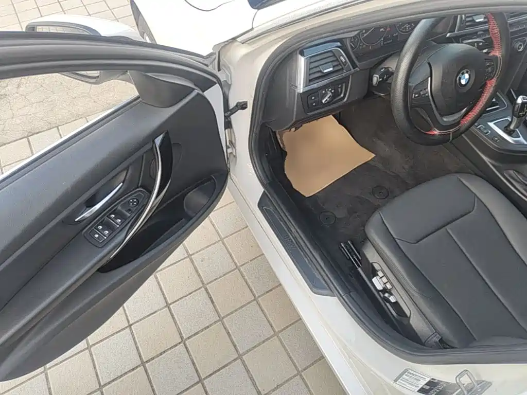 BMW 3 Series — миниатюра 16