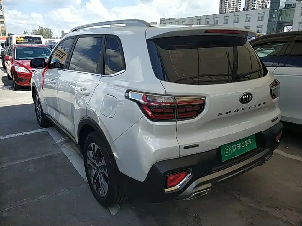 Kia Sportage — миниатюра 5
