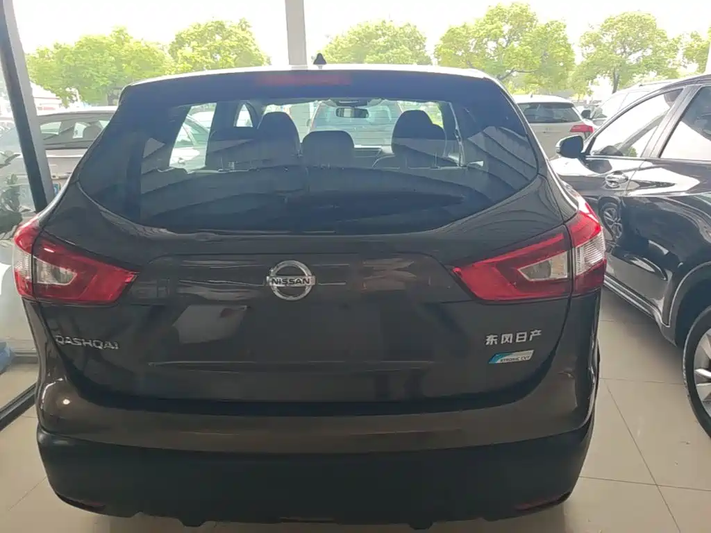 Nissan Qashqai — миниатюра 6