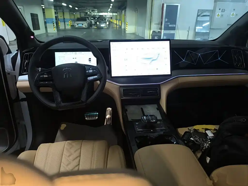 BYD L DM-i — миниатюра 10