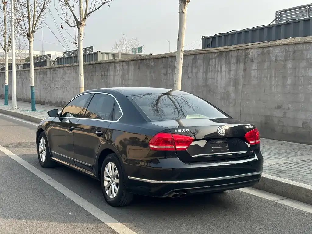 Volkswagen Passat 2014 1.8TSI DSG