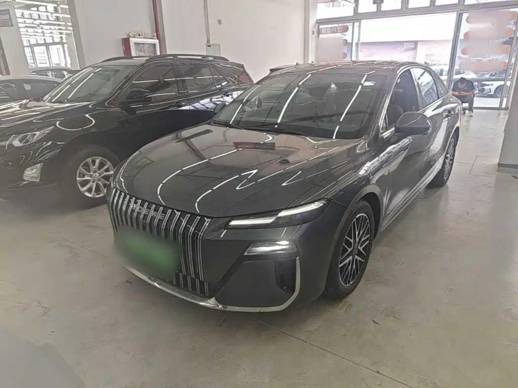 Roewe M7 DMH