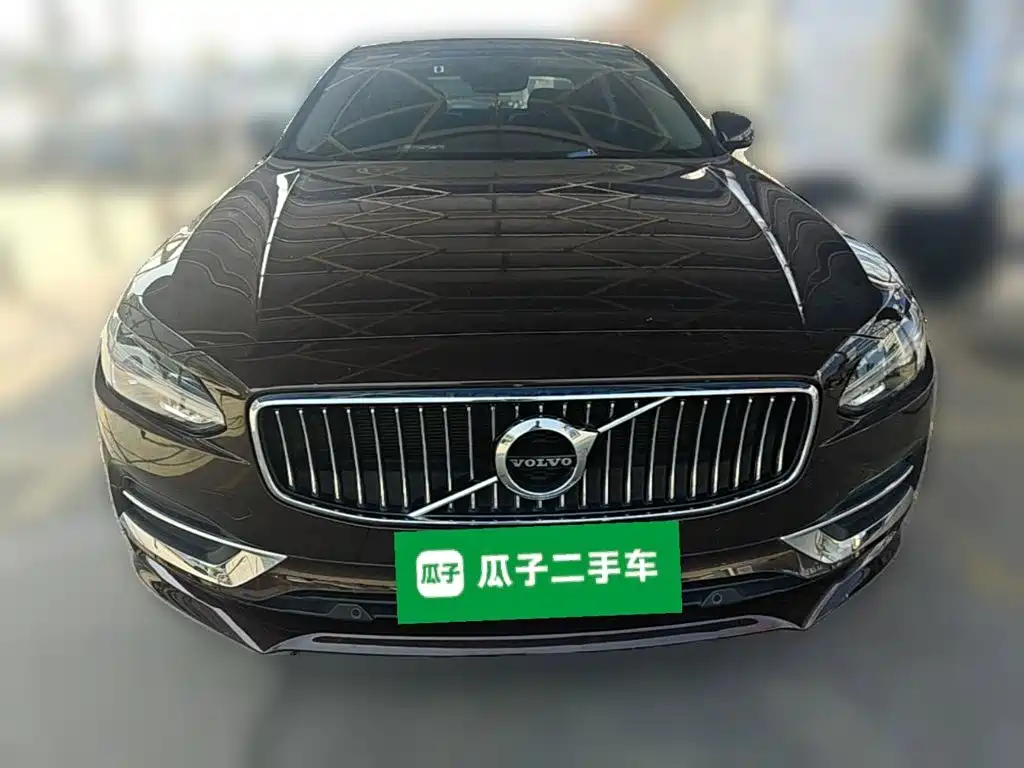 Volvo S90 — миниатюра 5