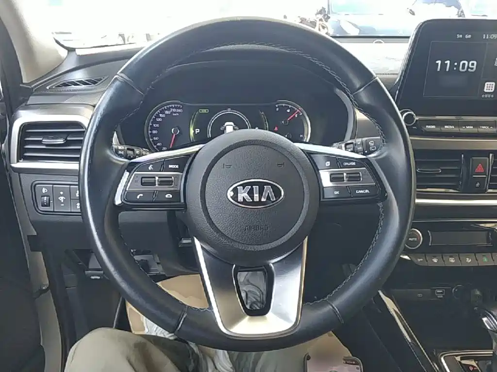 Kia Sportage — миниатюра 11