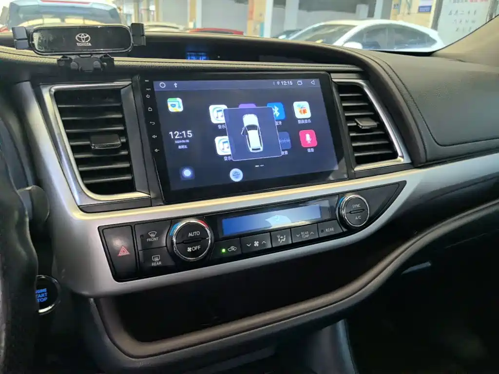 Toyota Highlander — миниатюра 13