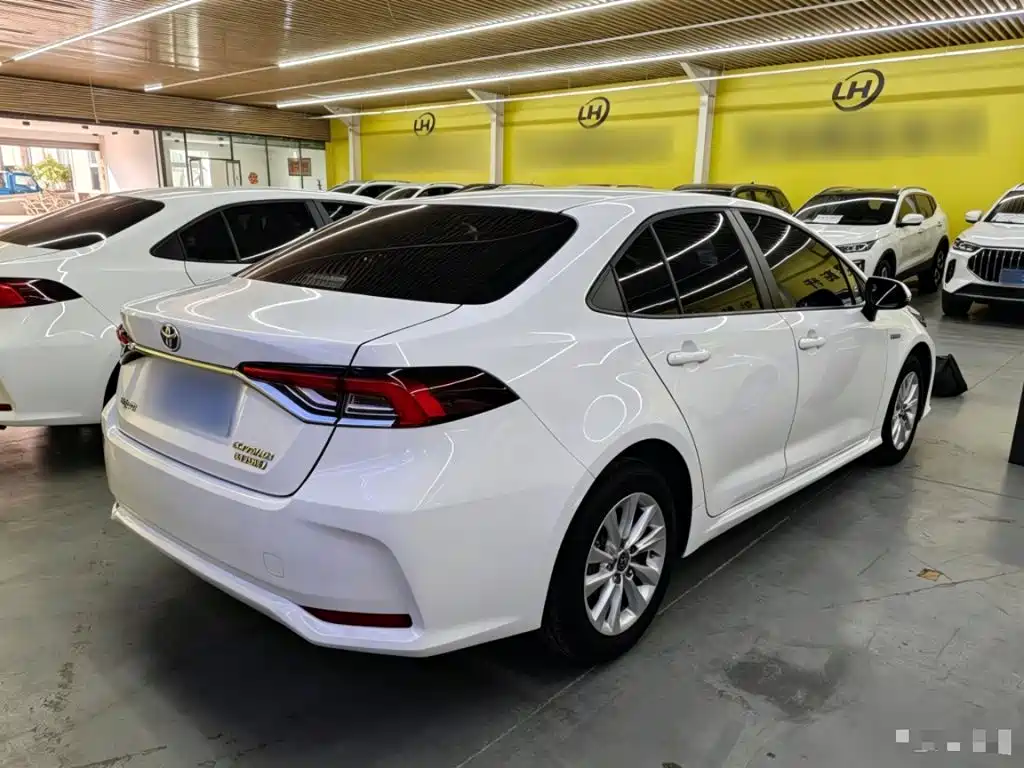 Toyota Corolla — миниатюра 7