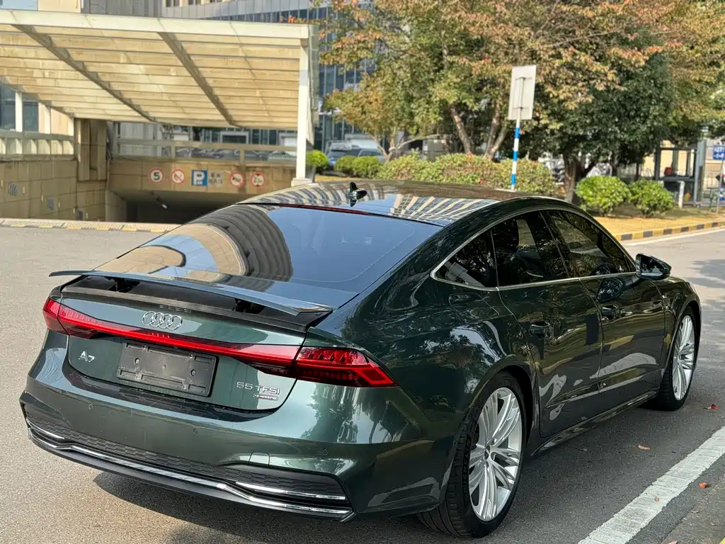 AUDI A7