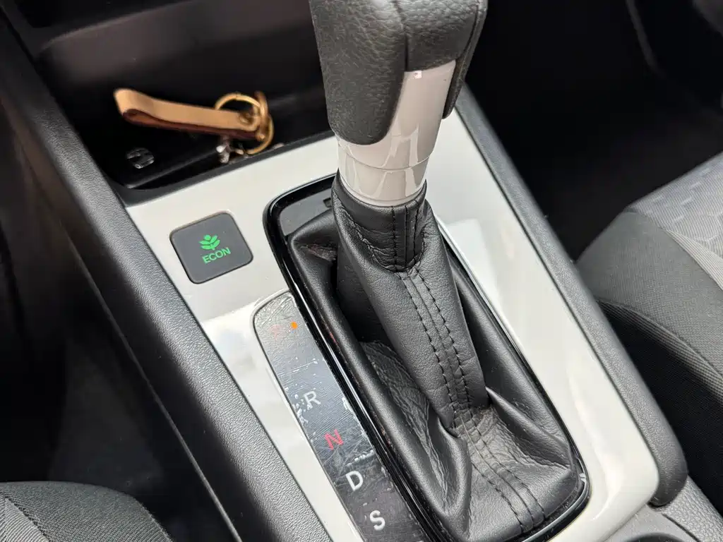 Honda Fit — миниатюра 10