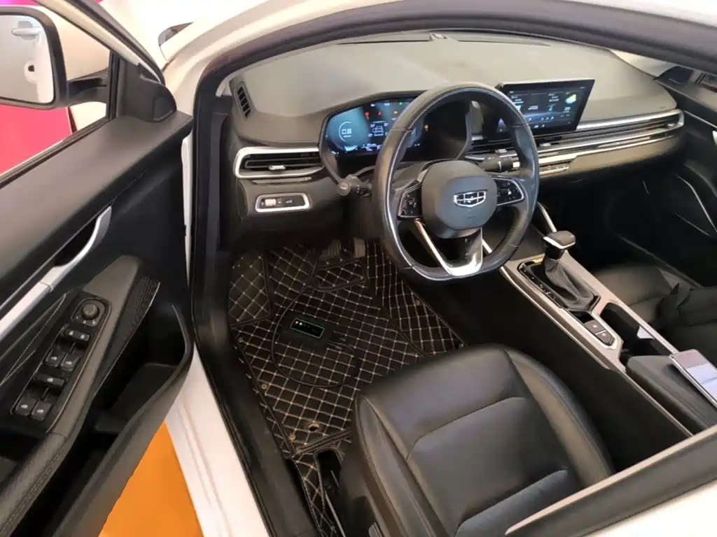Geely Emgrand — миниатюра 16