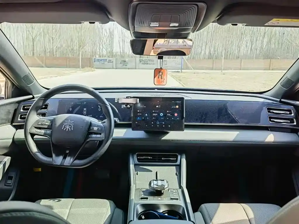 BYD Qin L — миниатюра 4