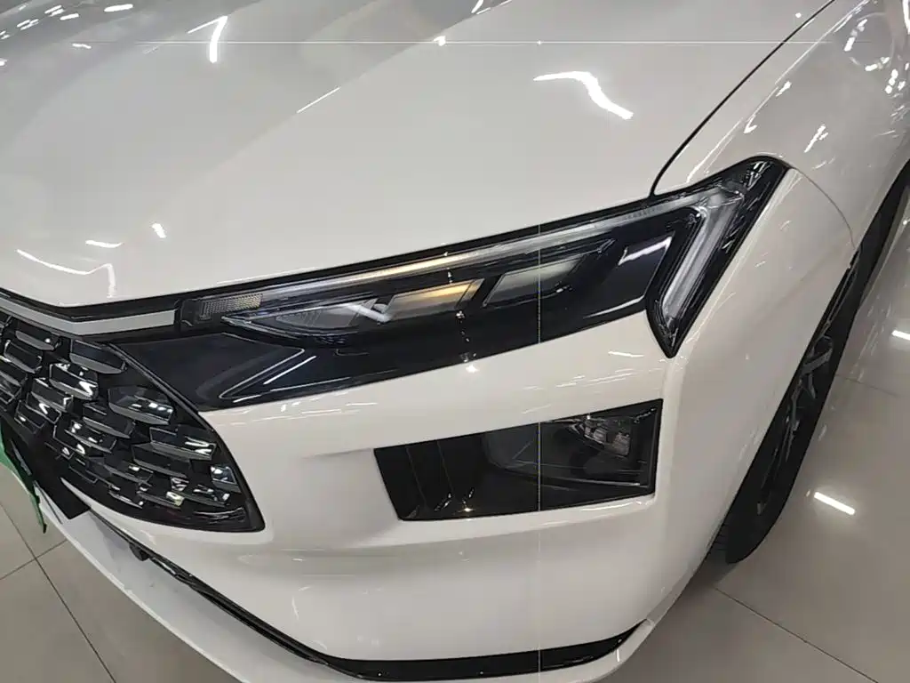 Ford Mondeo — миниатюра 24