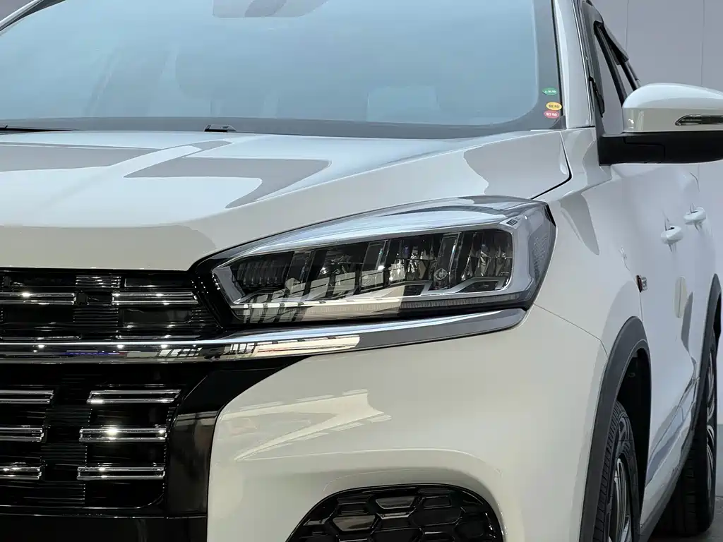 Chery Tiggo 8 — миниатюра 4