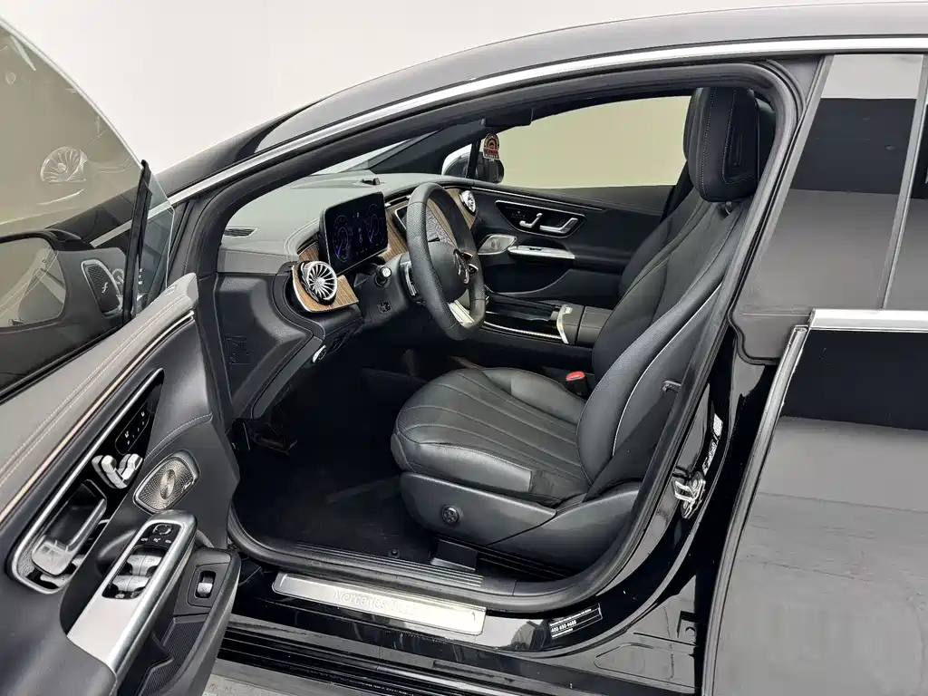 Mercedes-Benz EQE — миниатюра 4