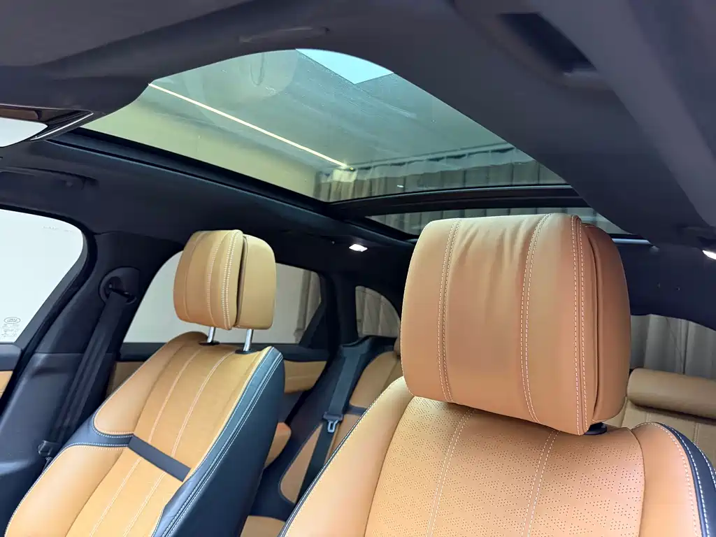 Land Rover Velar — миниатюра 11
