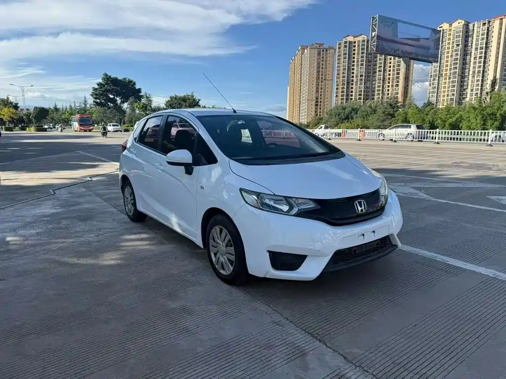 Honda Fit — миниатюра 3