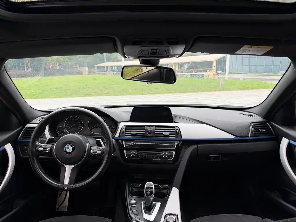 BMW 3 Series — миниатюра 11