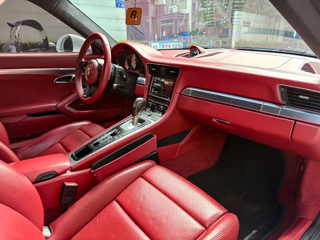Porsche 911 — миниатюра 6