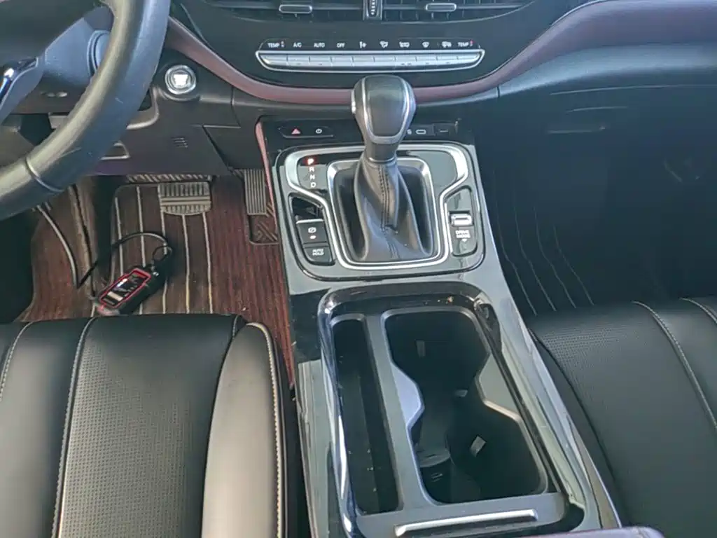 GAC Motor Trumpchi M6 — миниатюра 14