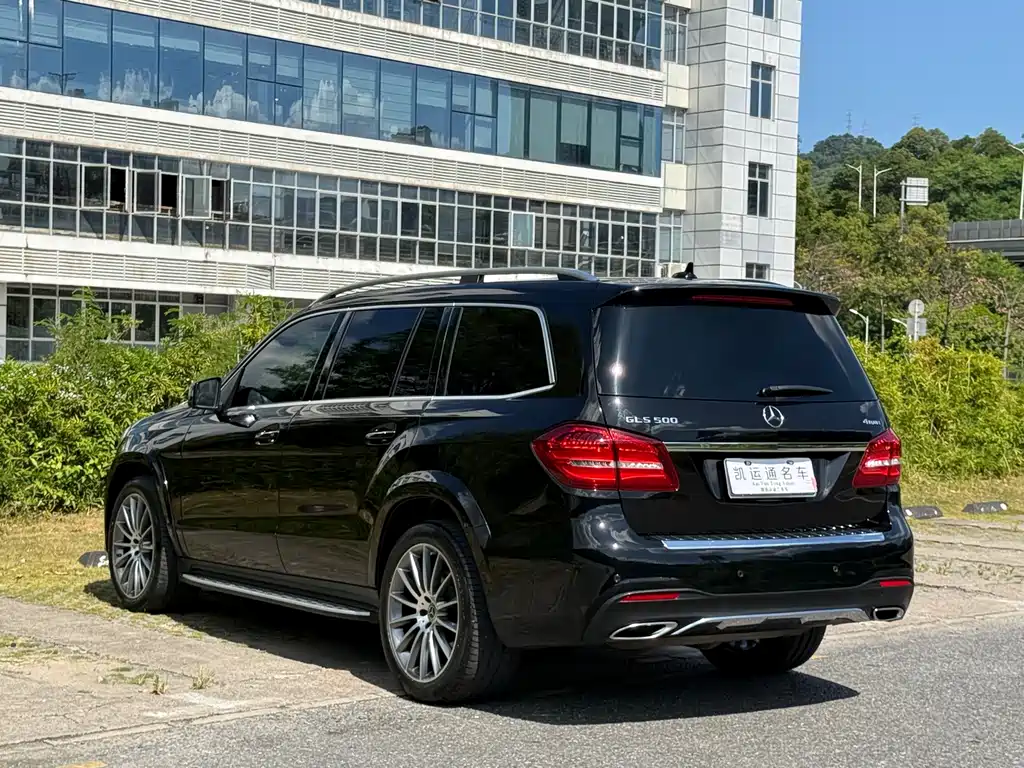 Mercedes-Benz GLS — миниатюра 12