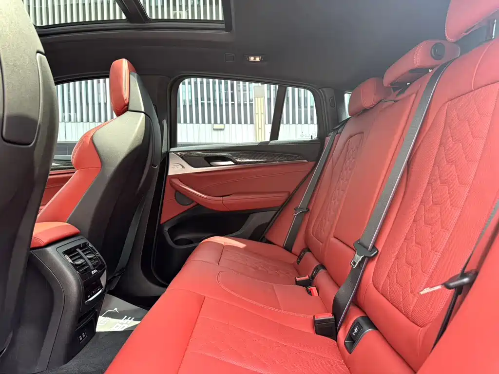 BMW X4 M — миниатюра 8