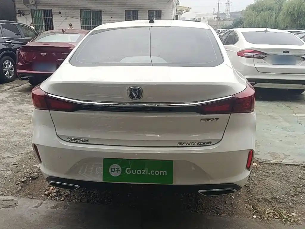 Changan Eado — миниатюра 6