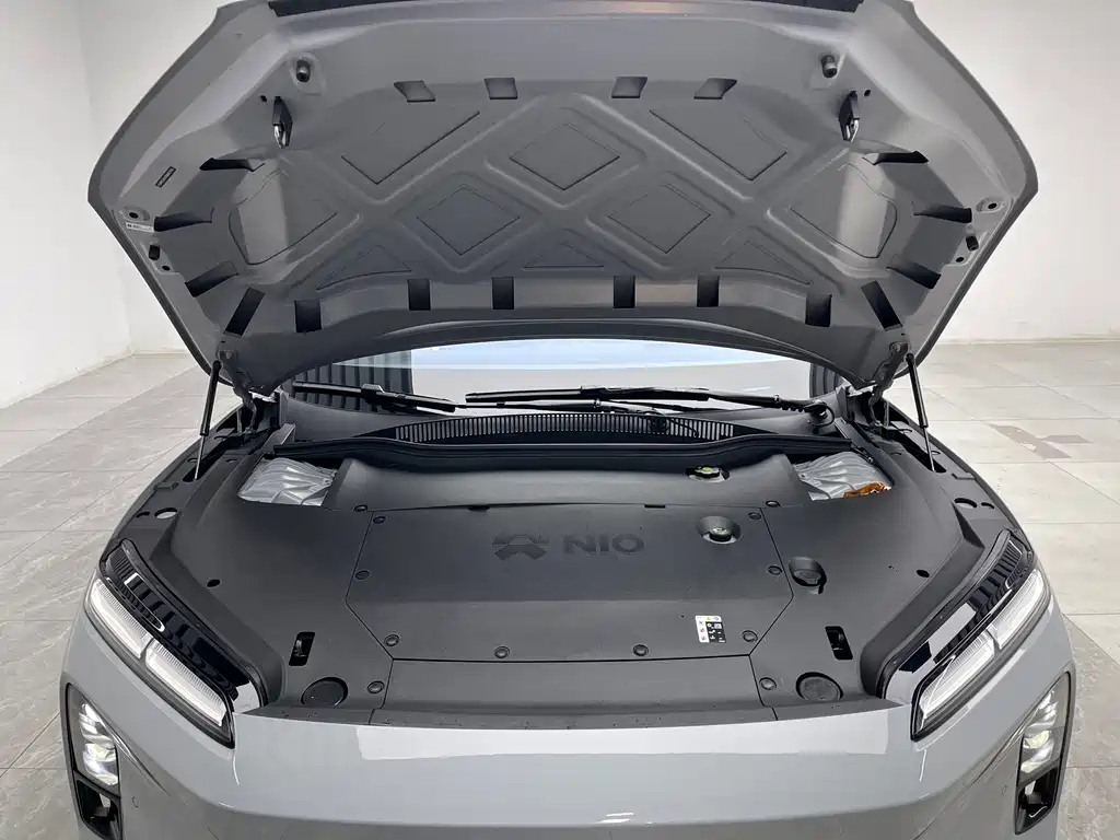 NIO ET5 — миниатюра 9