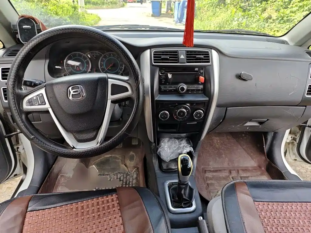 Suzuki Liana A6 — миниатюра 10