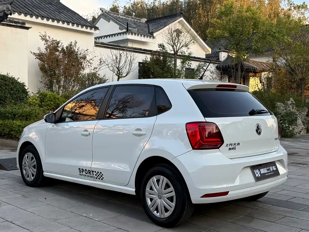Volkswagen Polo — миниатюра 7