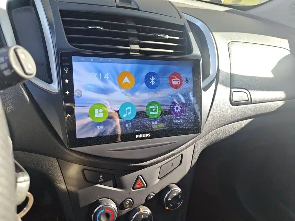 Chevrolet Trax — миниатюра 6