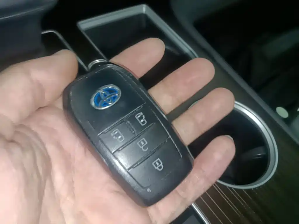 Toyota Sienna 2023 2.5L Comfort