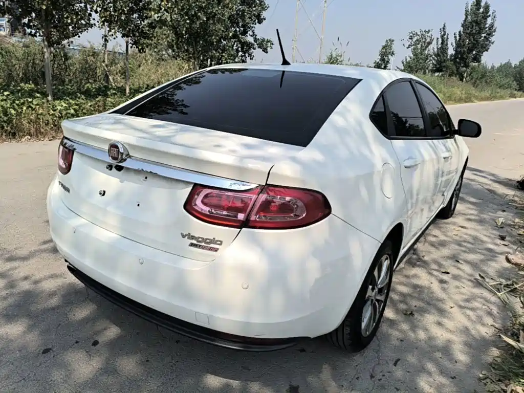 Fiat Viaggio — миниатюра 7