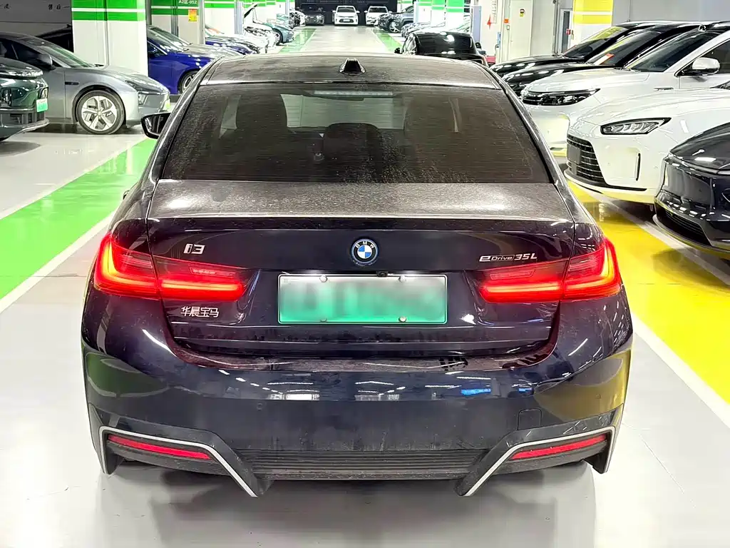 BMW i3 — миниатюра 7