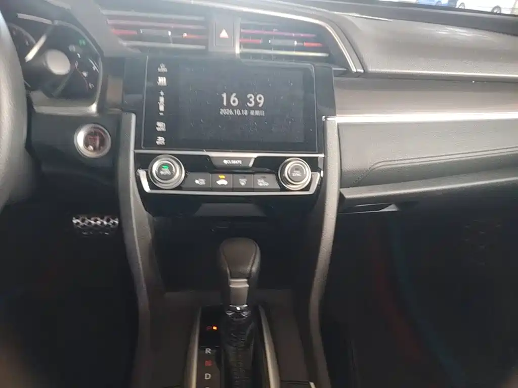 Honda Civic — миниатюра 13