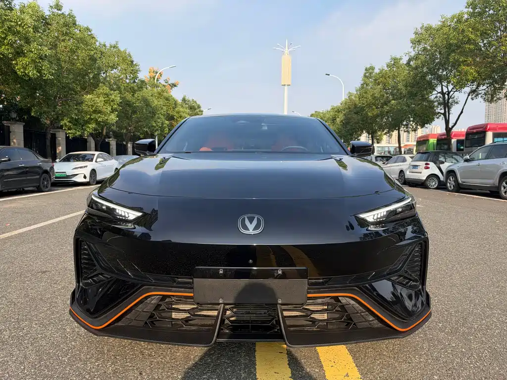Changan UNI-V — миниатюра 2