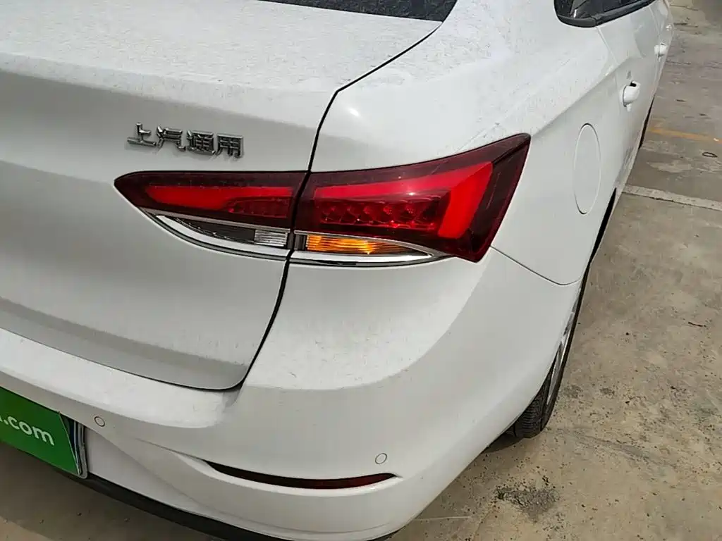 Buick Excelle — миниатюра 24