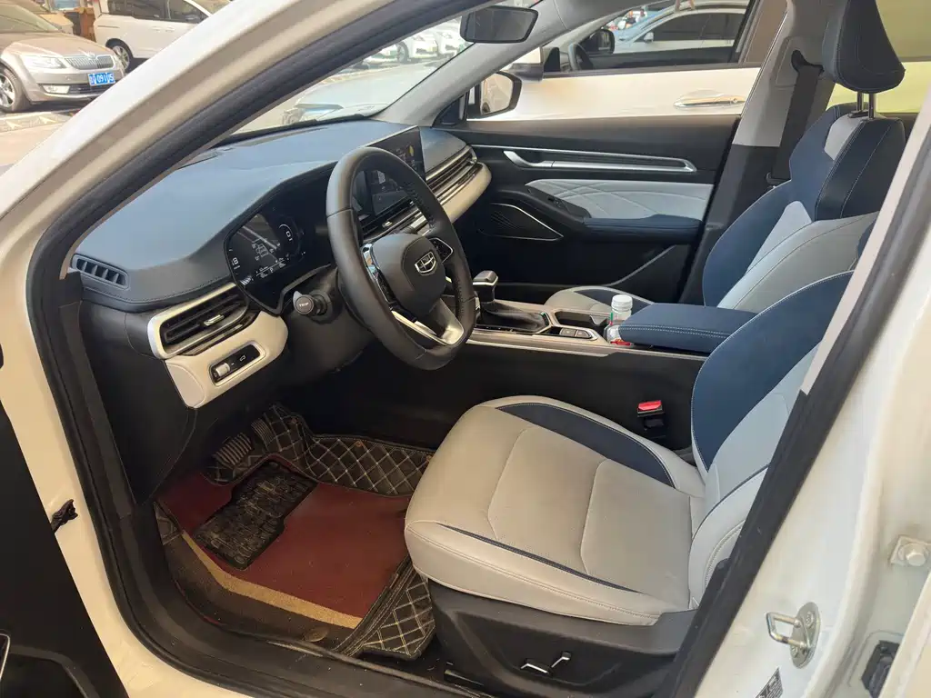 Geely Emgrand — миниатюра 6
