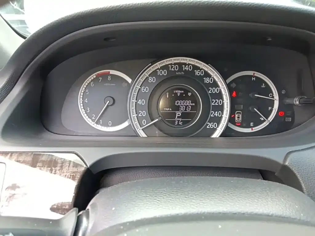 Honda Accord — миниатюра 16