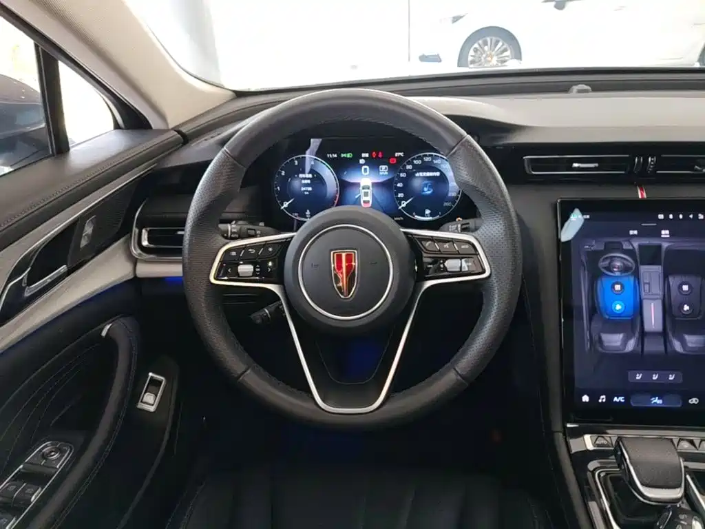 Hongqi Hongqi H5 — миниатюра 15
