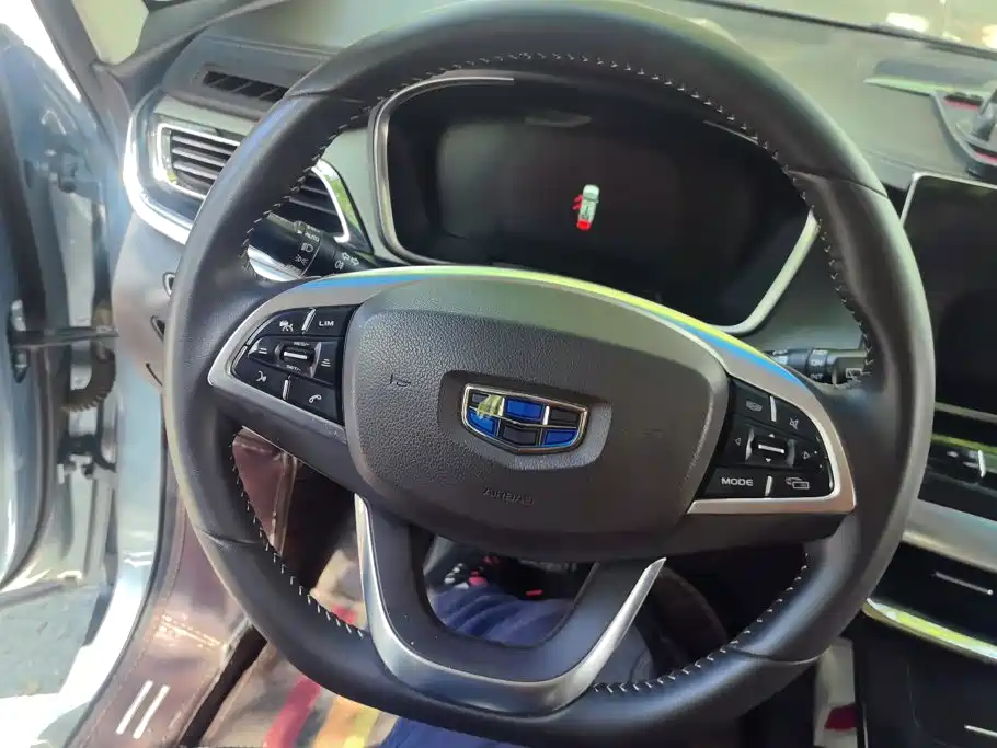 Geely Jia Ji — миниатюра 15