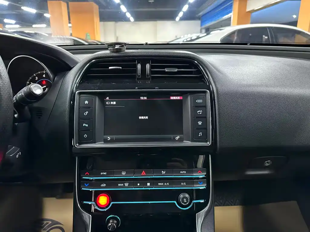 Jaguar XEL — миниатюра 11