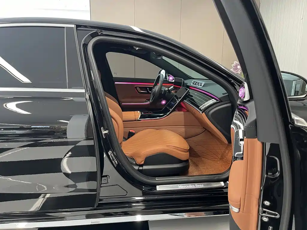 Mercedes-Benz S-Class — миниатюра 17